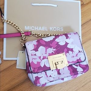 Michael Kors crossbody handbags pink
